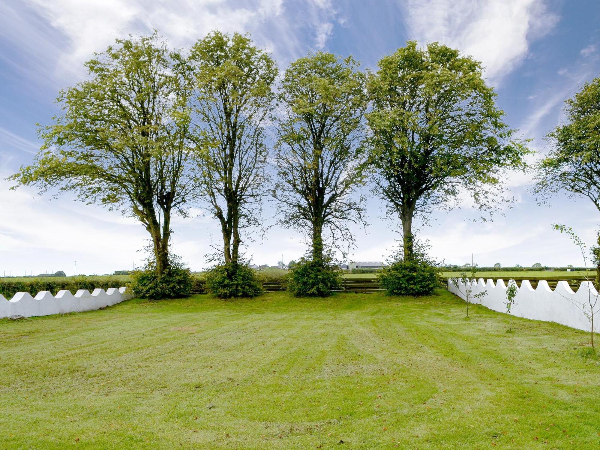 Bonshawside Farmhouse Kirtlebridge Exterior photo